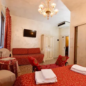 Casa Martini 3* ונציה